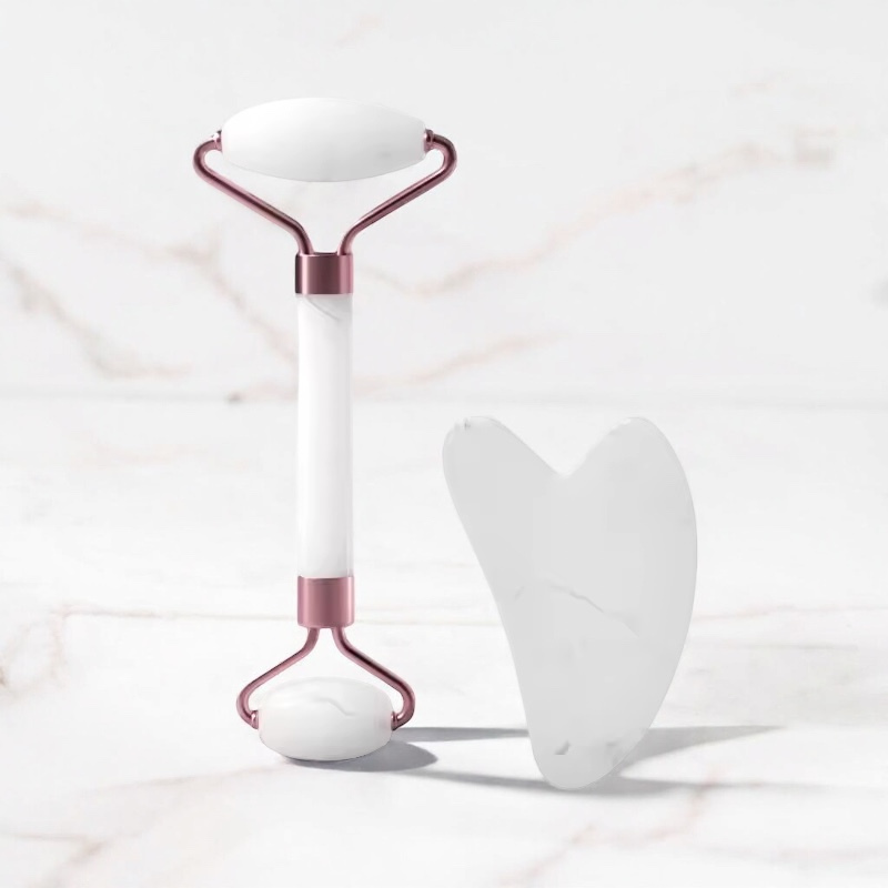Gua-Sha et Rouleau Visage : Sublimez Votre Peau Naturellement - L&